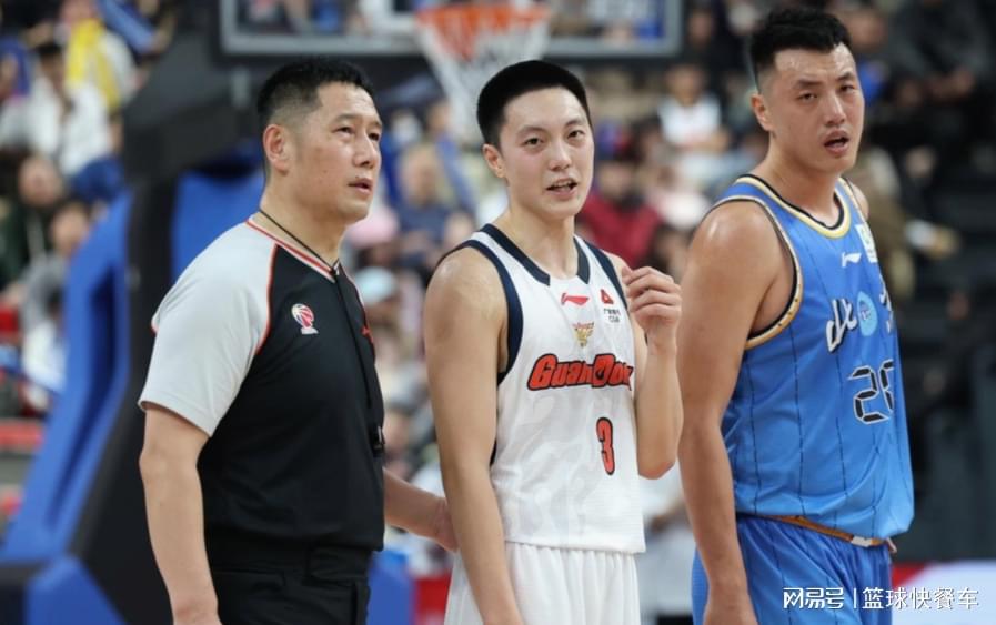 CBA下赛季5大争冠热门球队：上海第1广厦第3：广东队未进前三？ | 中国区|球友会|股份有限公司