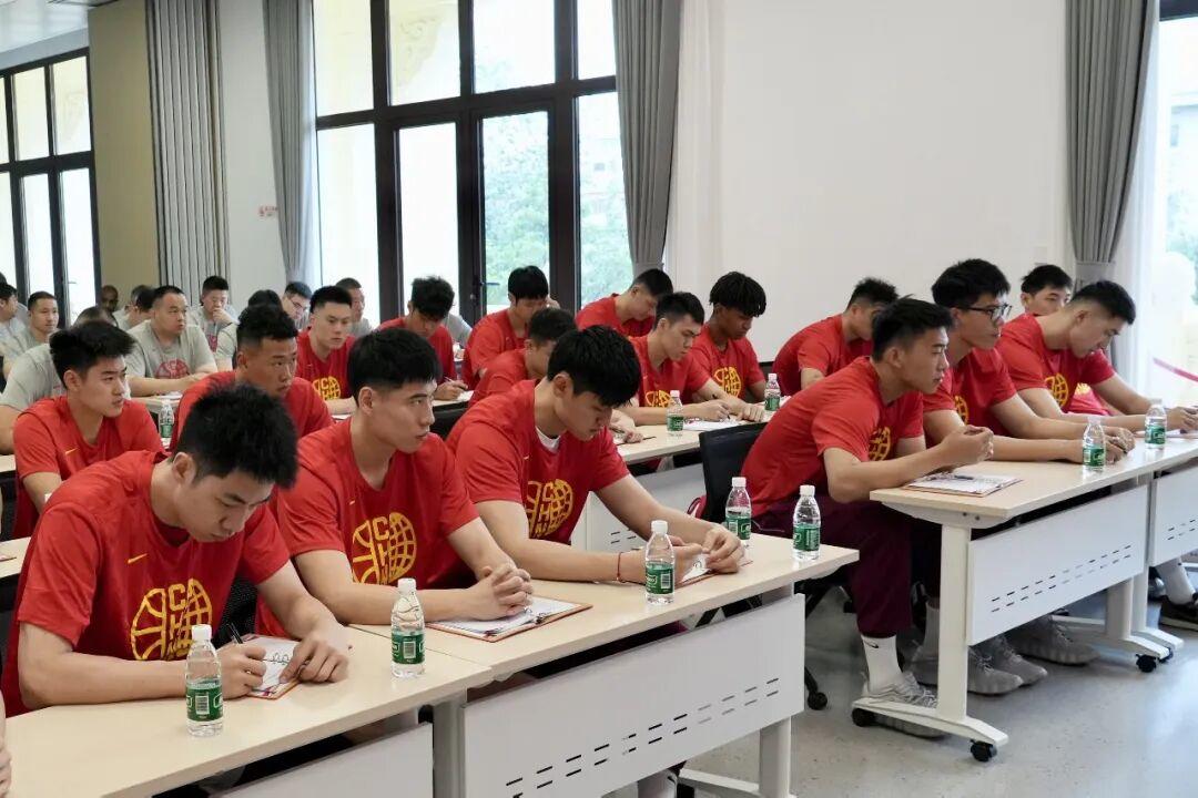 赵继伟任中国男篮队长 | 中国区|球友会|股份有限公司