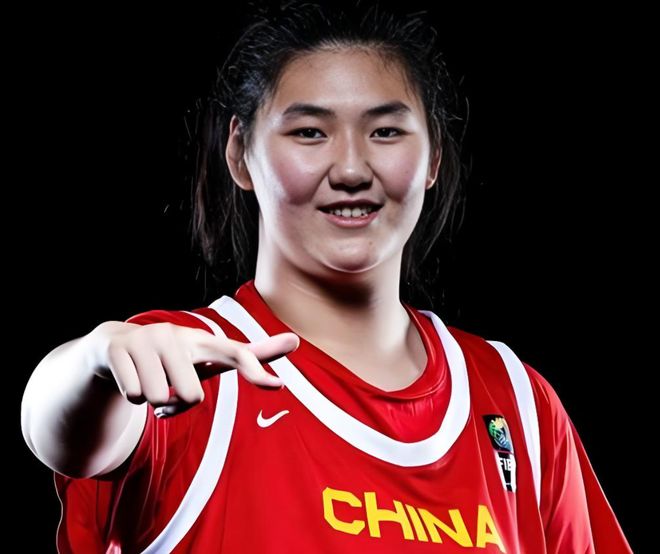 23分13板!2米26小将,已成为中国女篮赢球风向标