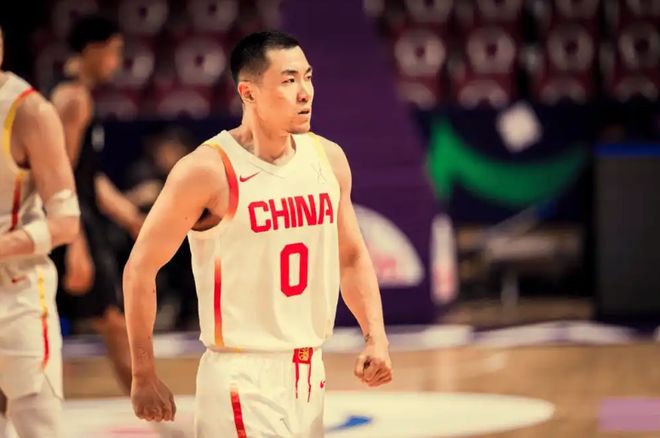 明确了不当核心用，杨瀚森想圆国家队当家梦，只剩一条路可走 | 中国区|球友会|股份有限公司