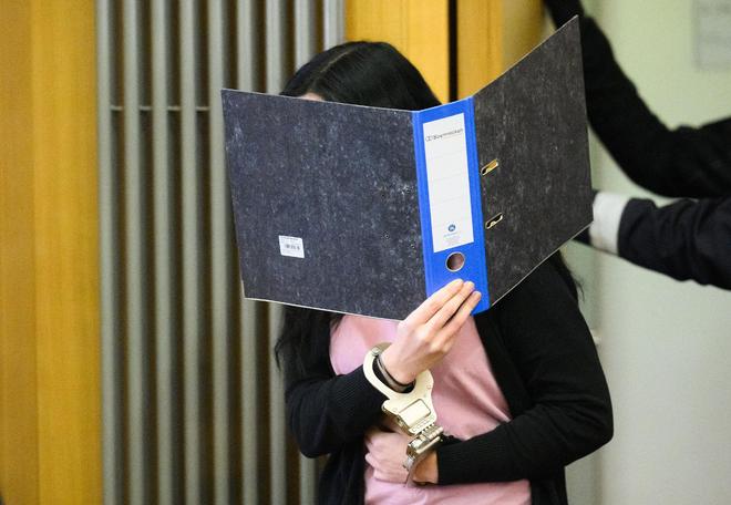 终于搞懂了!男篮不用周琦、赵睿、张镇麟、胡明轩,原因就这几点