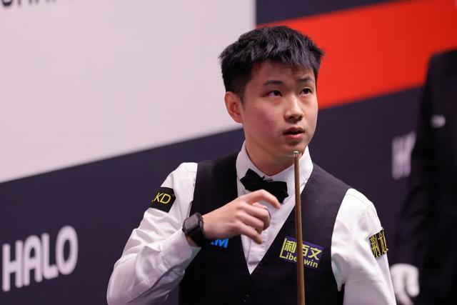 周意无缘温网正赛：天才没有捷径，成长总有跌宕，下一场再来！