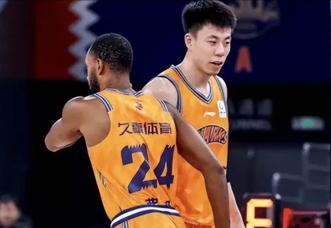 欧冠8强次回合：马竞总分3比2淘汰巴萨 巴黎客场双杀利物浦晋级