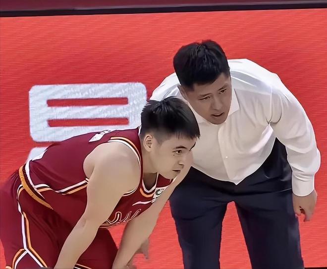 杜锋：回到家乡感觉很好；崔永熙已经参加对抗训练复出在即