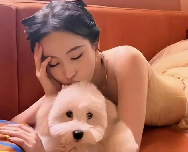 斯特鲁伊克正式转会加盟布莱顿