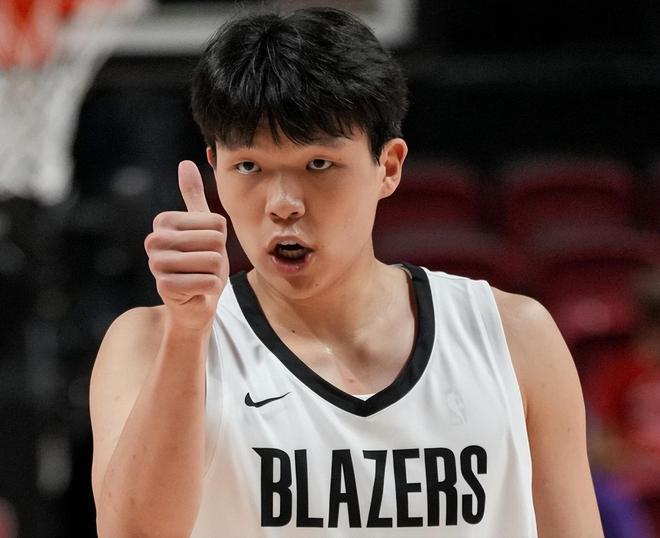28中1！三分球14中0！杨瀚森同届22号秀持续低迷