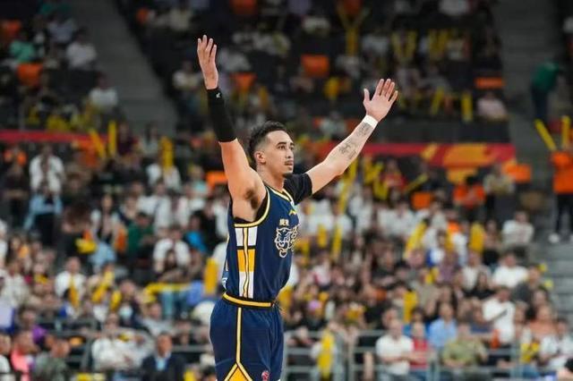 CBA｜广东男篮恐难留住优秀外援奎因