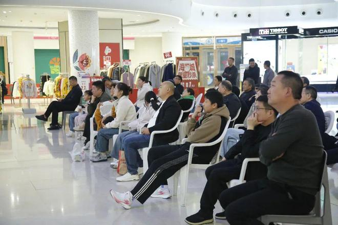 男子甲组足球包头队夺冠 | 中国区|球友会|股份有限公司