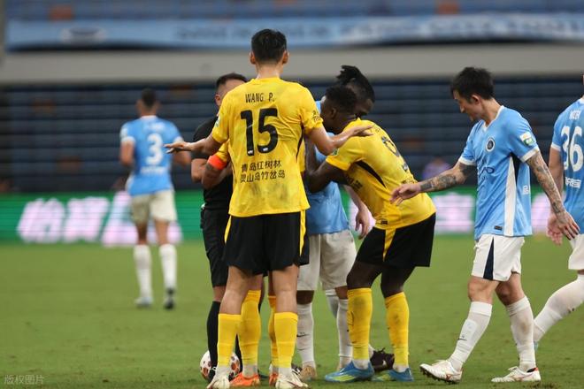 CBA：广东山东广厦酝酿大交易，杜锋下一步计划出炉，胡金秋被曝加盟上海，杨瀚森返美参加夏季联赛