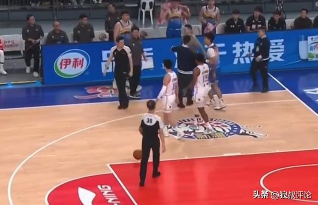 多方大交易达成!沃特森加盟骑士将签4年8800万 斯特鲁斯前往快船